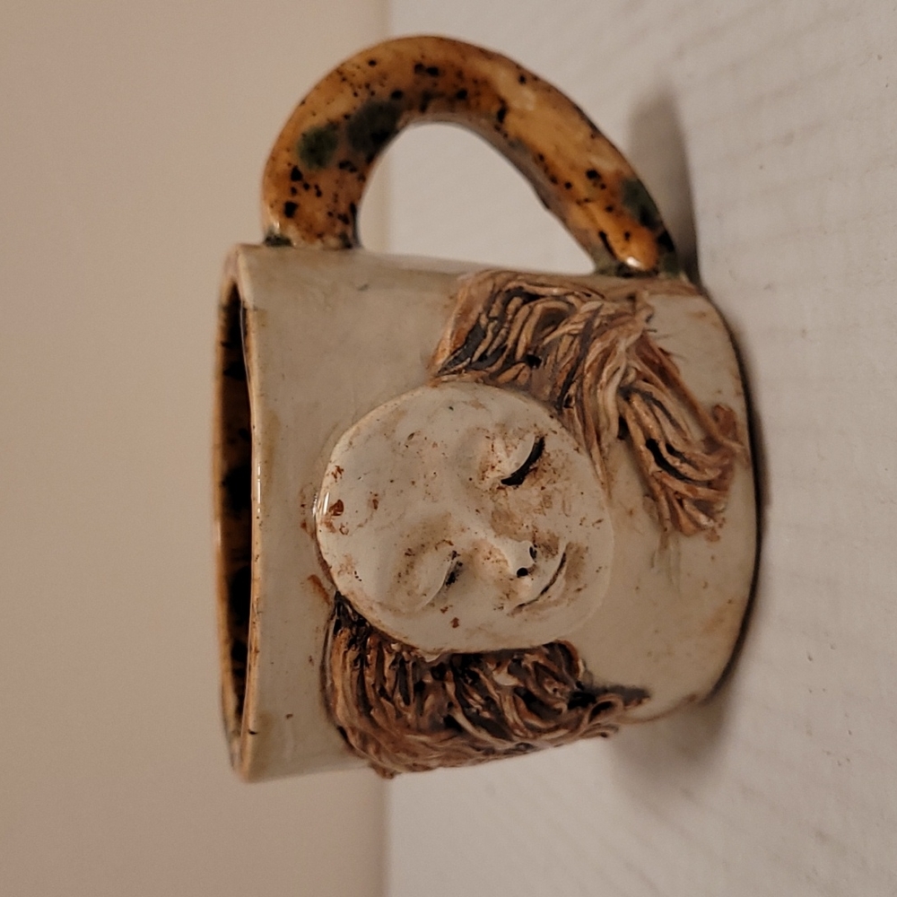 Unique Vintage Pottery Mug - Picture 1 of 16